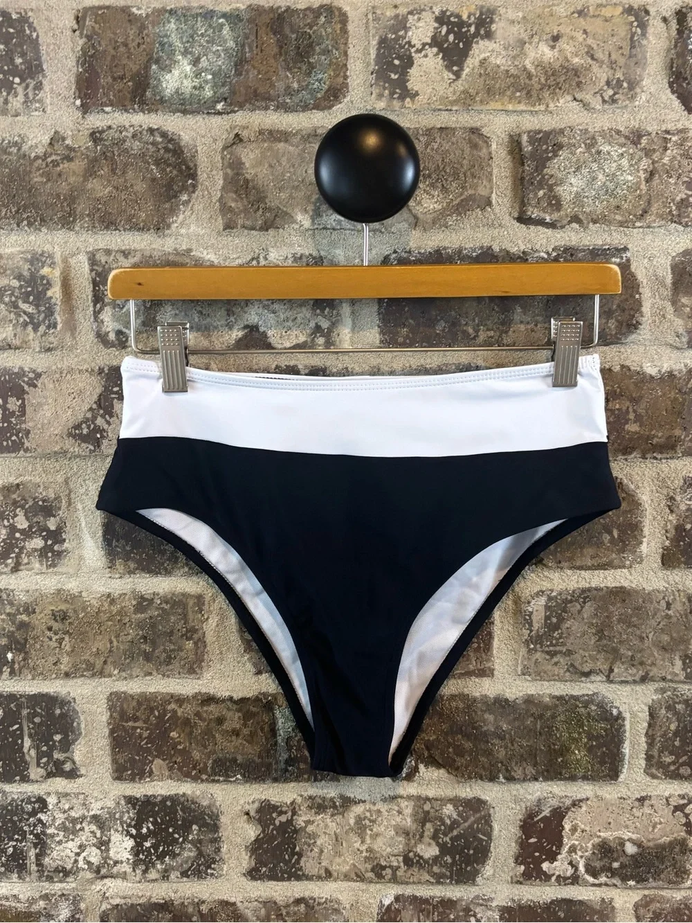 SHEIN Swim Black and White Two-Piece Bikini Set Size M